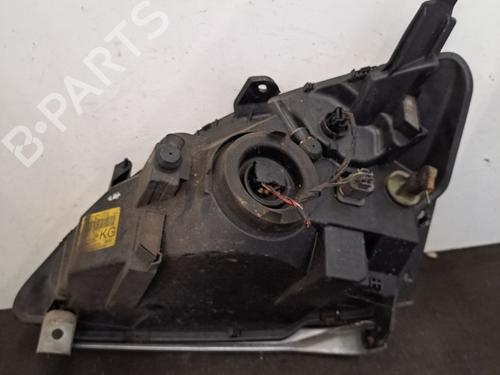 Right headlight HONDA CIVIC VII Hatchback (EU, EP, EV) 1.7 CTDi (EP4, EU9) | BP30107701C29