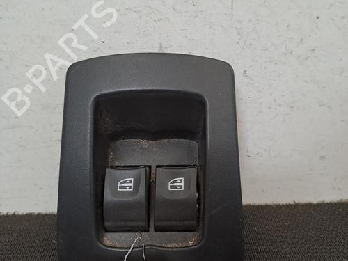 Used Switch DACIA SANDERO II TCe 90 (B8M1, B8MA, B8AC) (90 hp) 28403169