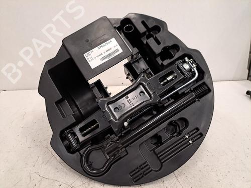 Used Jack Kit RENAULT CLIO IV Grandtour (KH_) 1.5 dCi 90 (KHN3, KHN4) (90 hp) 28403628
