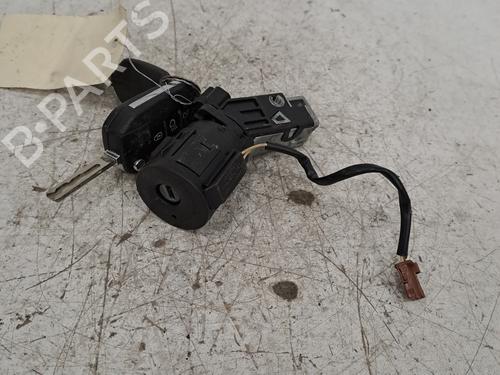Used Ignition barrel Ignition barrel PEUGEOT 308 SW II (LC_, LJ_, LR_, LX_, L4_) 1.6 BlueHDi 120 (120 hp) 28403921 28403921