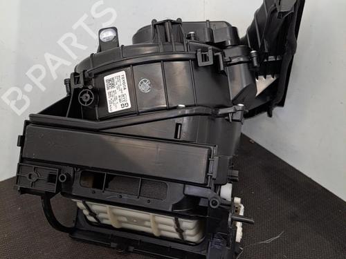 Used Heater blower motor TOYOTA AURIS (_E18_) 1.8 Hybrid (ZWE186_, ZWE186R) (136 hp) 28402700