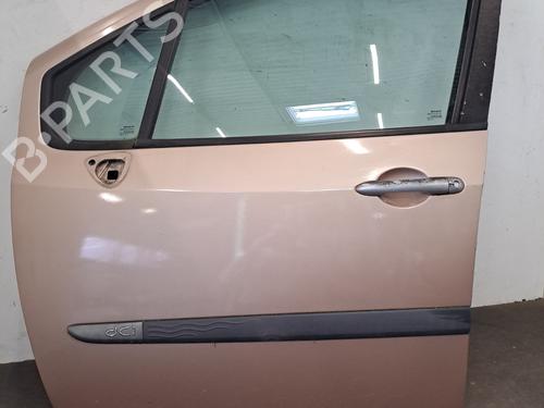 Used Left front door RENAULT MODUS / GRAND MODUS (F/JP0_) 1.5 dCi (FP0D, JP0D) (82 hp) 32682110