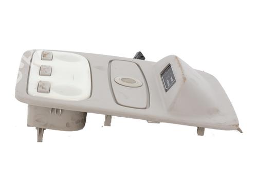 Interior roof light RENAULT CAPTUR I (J5_, H5_) 1.5 dCi 90 (J5N4, J5M5, J5MW, J5M6, J5AL, J5AJ) | BP31976039I8 - Image 2