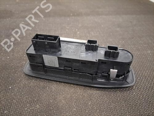 Used Left front window switch Left front window switch PEUGEOT 2008 I (CU_) 1.6 HDi (114 hp) 28401526 28401526