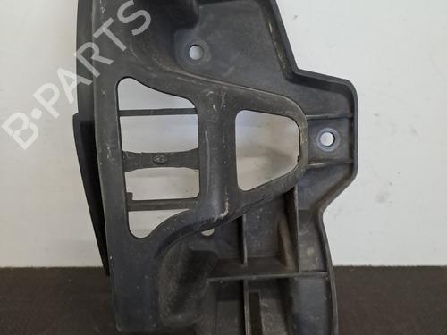 Used Rear bumper bracket LAND ROVER RANGE ROVER SPORT I (L320) 3.6 D 4x4 (272 hp) 28401063