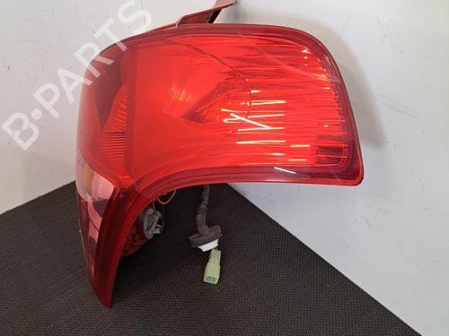 Used Right taillight Right taillight SUZUKI SWIFT III (MZ, EZ) 1.3 (RS413, ZC11S) (92 hp) 28397096 28397096