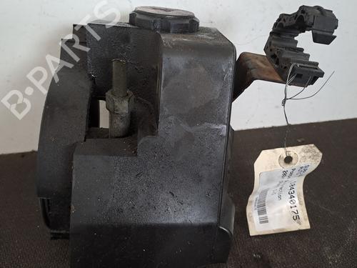 Used Steering pump PEUGEOT 206+ (2L_, 2M_) 1.1 (60 hp) 28389903