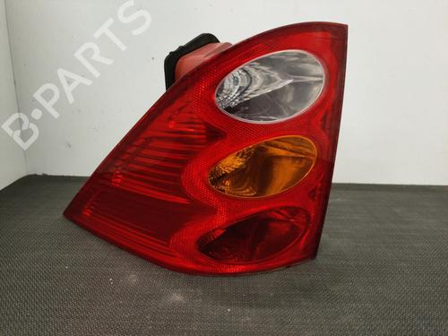 right-taillight-peugeot-1007-km_-2005-28410382 main image