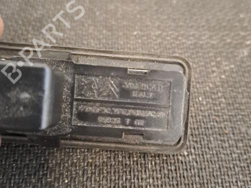 Switch CITROËN C4 CACTUS 1.5 BlueHDi 100 | BP28397797I30 