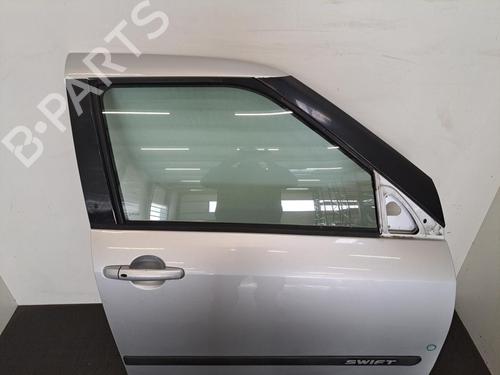 Używane Drzwi przednie prawe SUZUKI SWIFT III (MZ, EZ) 1.3 (RS413, ZC11S) (92 hp) 28404985