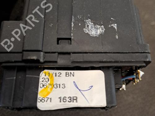 Steering column stalk RENAULT CLIO IV (BH_) 1.5 dCi 75 | BP28389292I23 