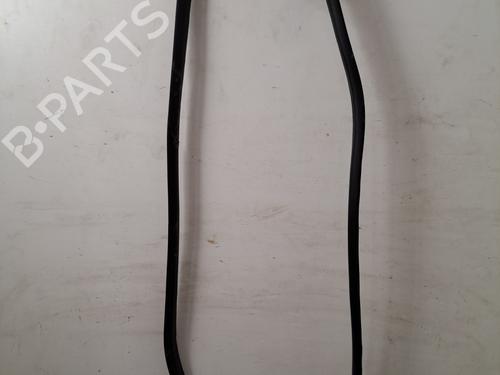 Used Rubber door seal RENAULT CLIO V (B7_) 1.5 Blue dCi 85 (B7AG) (86 hp) 28407130