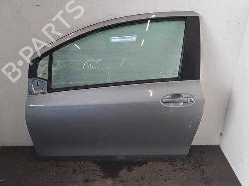 Used Left front door TOYOTA YARIS (_P9_) 1.4 D-4D (NLP90_, NLP90R) (90 hp) 31976072