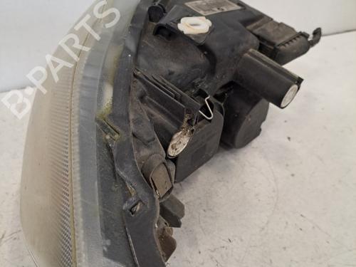 Left headlight BMW 3 (E90) 320 d | BP28404337C28