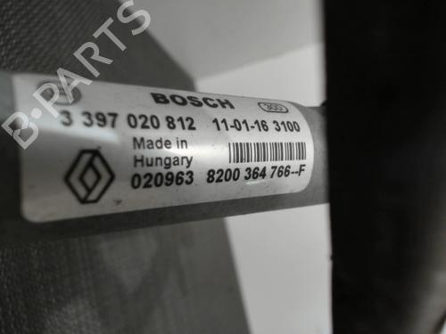 Used Front wiper motor RENAULT TWINGO II (CN0_) 1.2 16V (CN04, CN0B) (75 hp) 28411116
