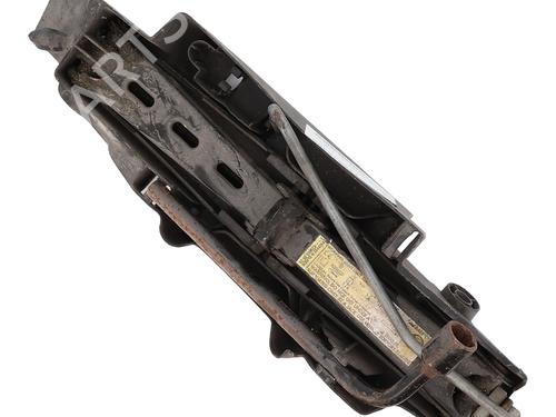 jack-kit-renault-kangoo-express-fw01_-2008-36355728 main image