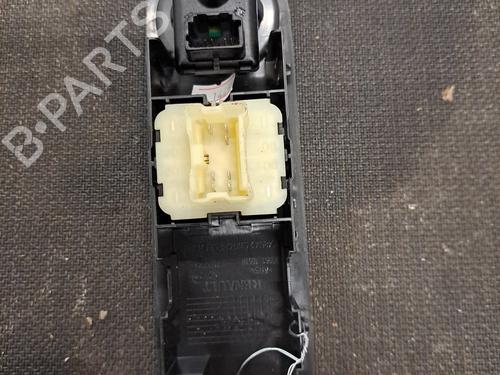 Used Left front window switch Left front window switch RENAULT CLIO IV (BH_) 1.5 dCi 75 (75 hp) 28401319 28401319