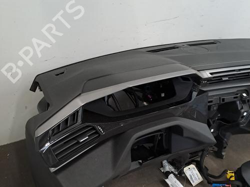 Dashboard PEUGEOT 308 SW III (FC_, FJ_, FR_, F4_, FN_) PureTech 130 (FRHNSL, FRHNST) | BP29630230C46 