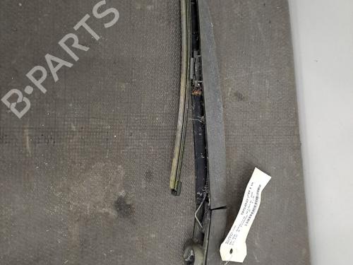 Used Rear windshield wiper arm RENAULT CLIO IV (BH_) 1.5 dCi 90 (90 hp) 28403913