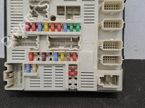 Fuse box RENAULT LAGUNA III (BT0/1) 2.0 dCi (BT01, BT08, BT09, BT0E, BT0K, BT12, BT1C, BT1D,... | BP28390156E1 - Image 2