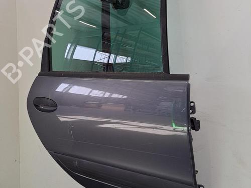 Used Right rear door RENAULT ESPACE III (JE0_) 2.2 dCi (JE0K) (130 hp) 28408405