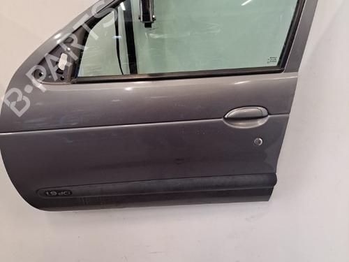 Used Left front door RENAULT MEGANE I Classic (LA0/1_) 1.9 dCi (LA05, LA1F) (102 hp) 28398554