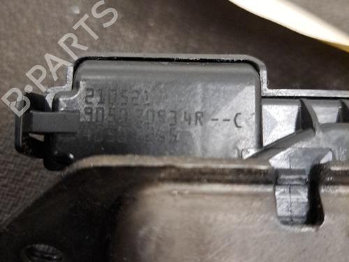 tailgate-lock-dacia-sandero-iii-2021-28392514 main image