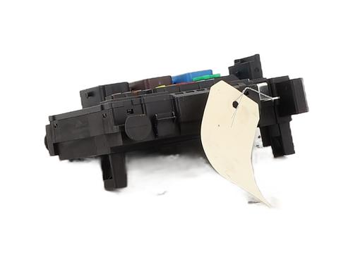 fuse-box-citroen-c4-ii-nc_-2009-33935345 main image