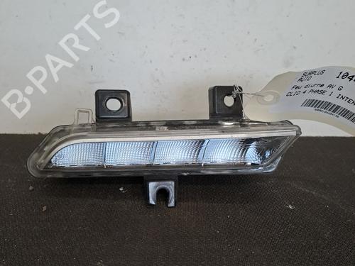 Used Left daytime light RENAULT CLIO IV (BH_) 0.9 TCe 90 (BHNF, BHMA, BHMH, BHJK, BHJR) (90 hp) 28406701