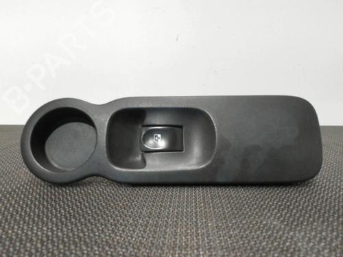 Used Right front window switch RENAULT MODUS / GRAND MODUS (F/JP0_) 1.5 dCi (FP0G, JP0G) (68 hp) 28399939