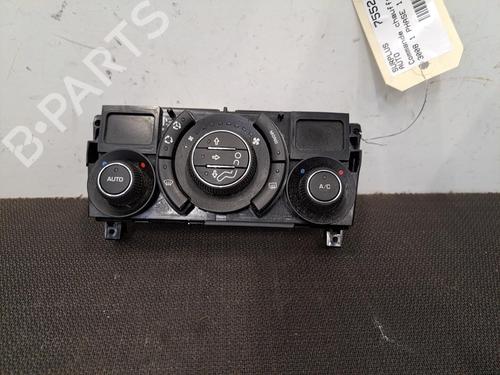 Climate control PEUGEOT 3008 I MPV (0U_) 1.6 HDi | BP28396761I5 