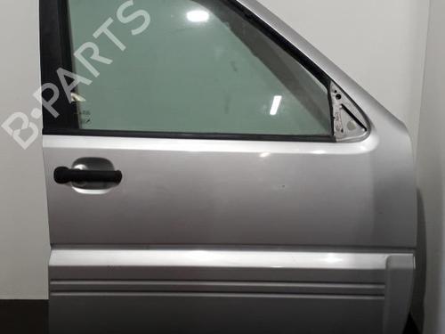 Used Right front door NISSAN TERRANO II (R20) 2.7 TDi 4WD (125 hp) 28399303