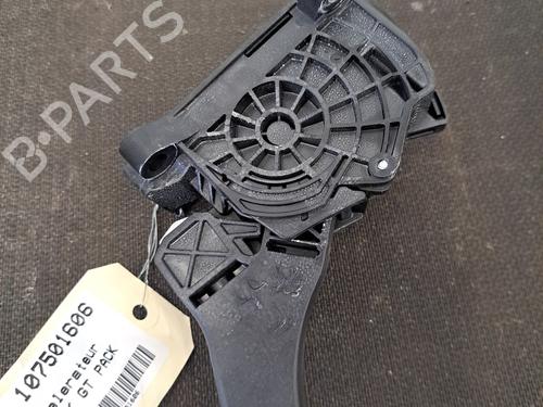 Used Pedal Pedal PEUGEOT 308 SW III (FC_, FJ_, FR_, F4_, FN_) PureTech 130 (FRHNSL, FRHNST) (131 hp) 28406206 28406206