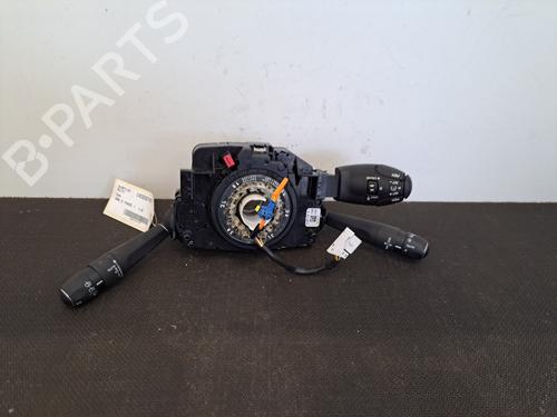 Used Steering column stalk PEUGEOT 308 II (LB_, LP_, LW_, LH_, L3_) 1.6 BlueHDi 120 (120 hp) 28401089