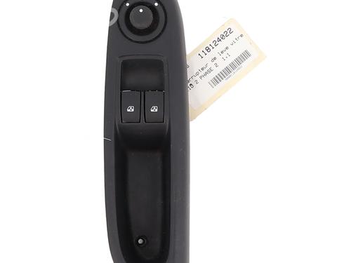 Left front window switch RENAULT CLIO II (BB_, CB_) 1.2 (BB0A, BB0F, BB10, BB1K, BB28, BB2D, BB2H, CB0A,... | BP31160859I27