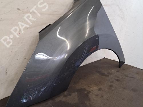 Used Left front fenders Left front fenders 37163978 37163978