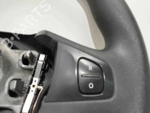 Steering wheel RENAULT CLIO IV (BH_) 1.5 dCi 90 | BP28400035C49 