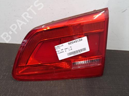 Højre baglygte bagklap VW TOURAN (1T3) 1.6 TDI (105 hp) 28404158