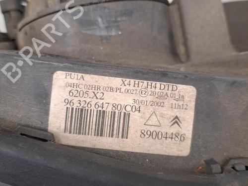 Right headlight CITROËN C5 I (DC_) 2.0 HDi (DCRHZB, DCRHZE) | BP28396980C29 