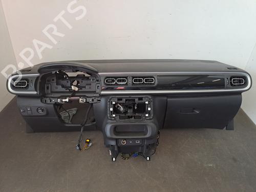 Used Dashboard CITROËN C3 III (SX) 1.2 THP 110 (SXHNPS, SXHNZT, SXHNZ6) (110 hp) 28403078