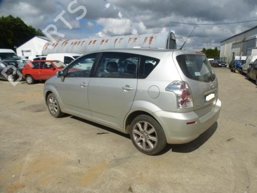 Brukte deler til TOYOTA COROLLA Verso (ZER_, ZZE12_, R1_) 2.0 D-4D (CUR10_, CUR10R) (116 hp) 3950526