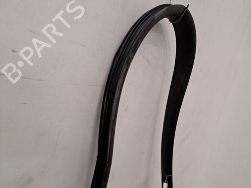 rubber-door-seal-dacia-sandero-iii-2021-28396060 main image