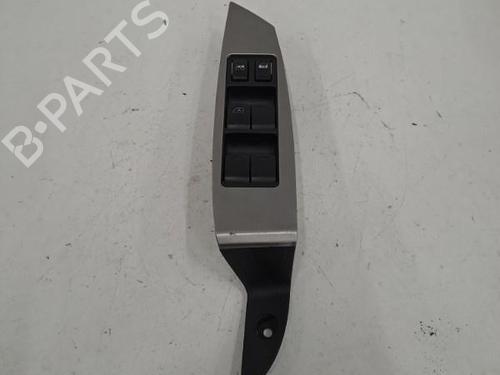 Used Left front window switch NISSAN MURANO I (Z50) 3.5 4x4 (234 hp) 28390864