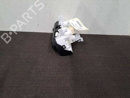 Commande Chauffage DACIA JOGGER (RK_) 1.0 TCe 100 ECO-G (RKMT) (101 hp) 28401940