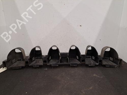 Used Rear bumper bracket RENAULT FLUENCE (L3_) Z.E. (95 hp) 30201338