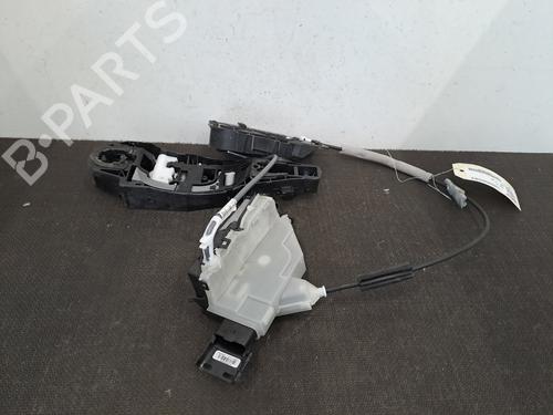 Used Front right lock PEUGEOT TRAVELLER Bus (V_) 1.5 BlueHDi 120 (120 hp) 28400557
