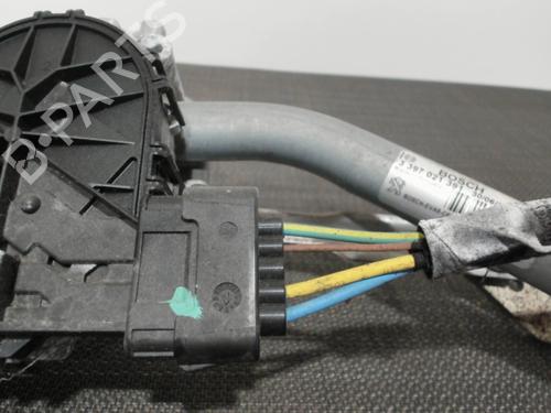 Front wiper motor PEUGEOT 208 I (CA_, CC_) 1.4 HDi | BP28394384M29