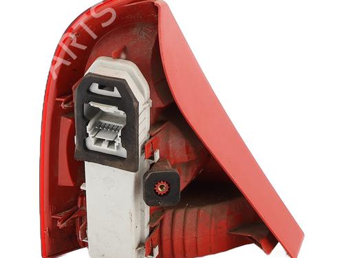 Used Right taillight Right taillight 32136540 32136540