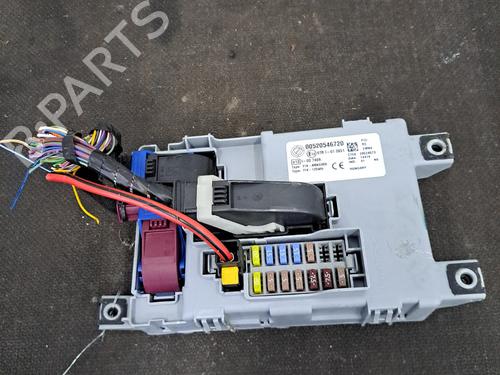 Used Fuse box FIAT 500 (312_) 1.2 (312AXA1A) (69 hp) 30156483