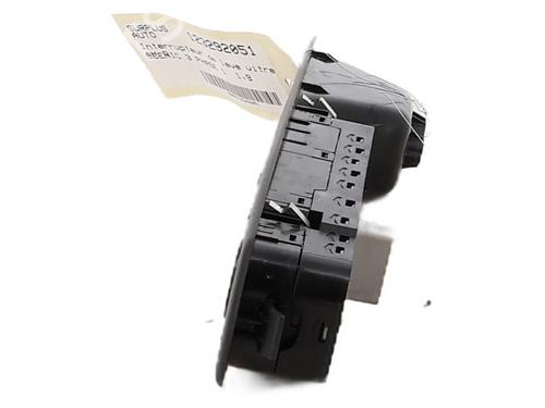 Left front window switch RENAULT SCÉNIC III (JZ0/1_) 1.9 dCi (JZ0J, JZ1J, JZ1K, JZ1S) | BP33476264I27 - Image 2